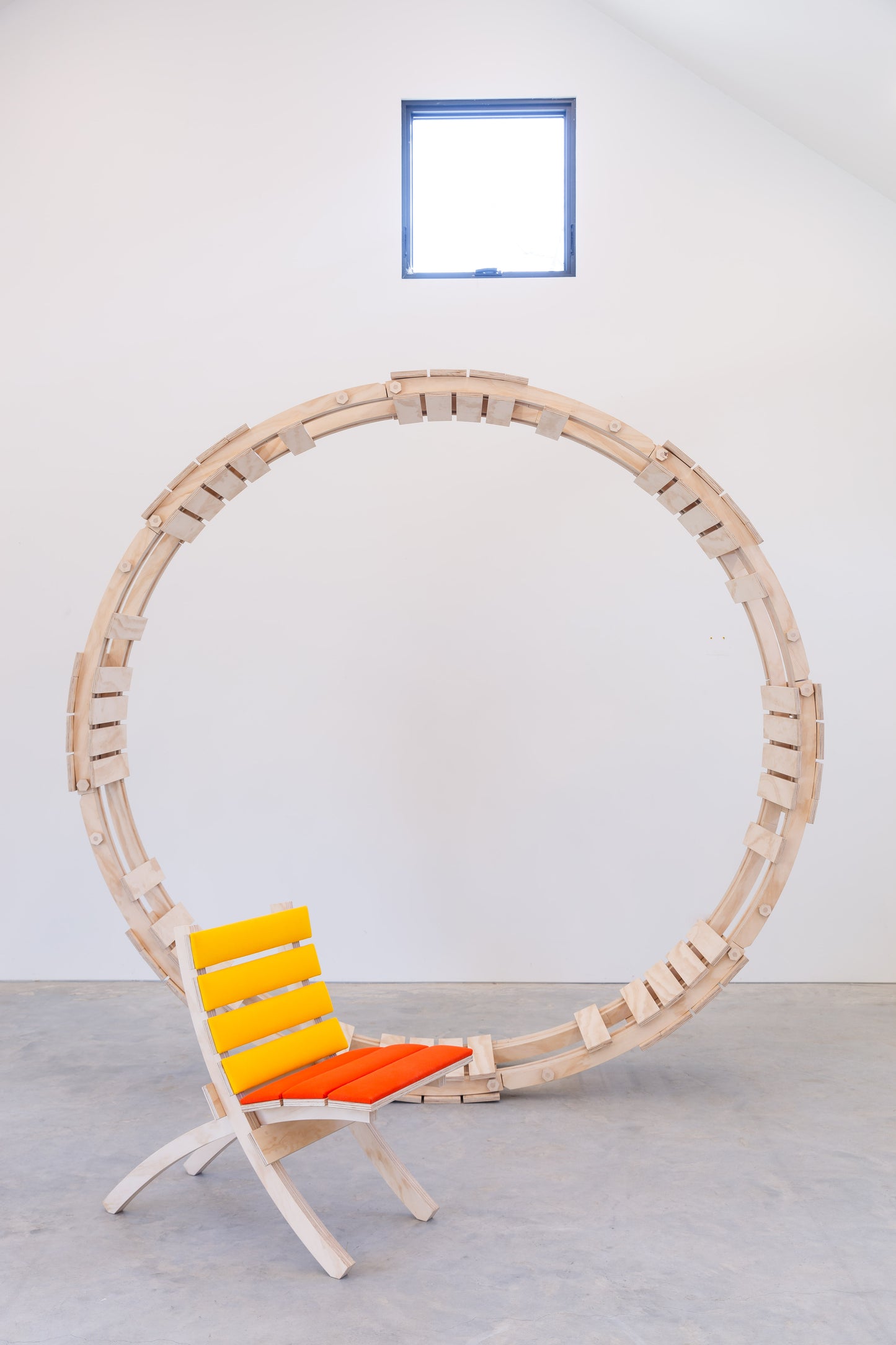 8M Chair