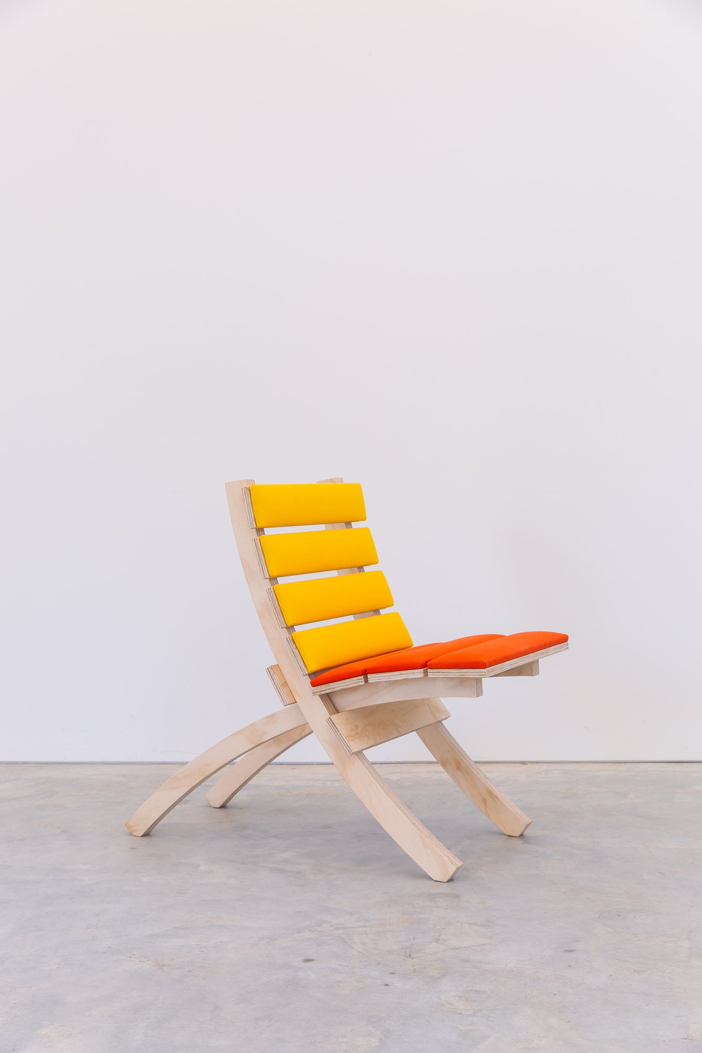 8M Chair