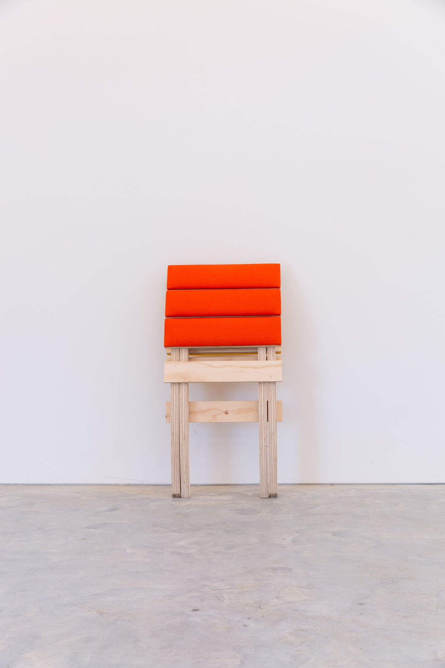 8M Chair