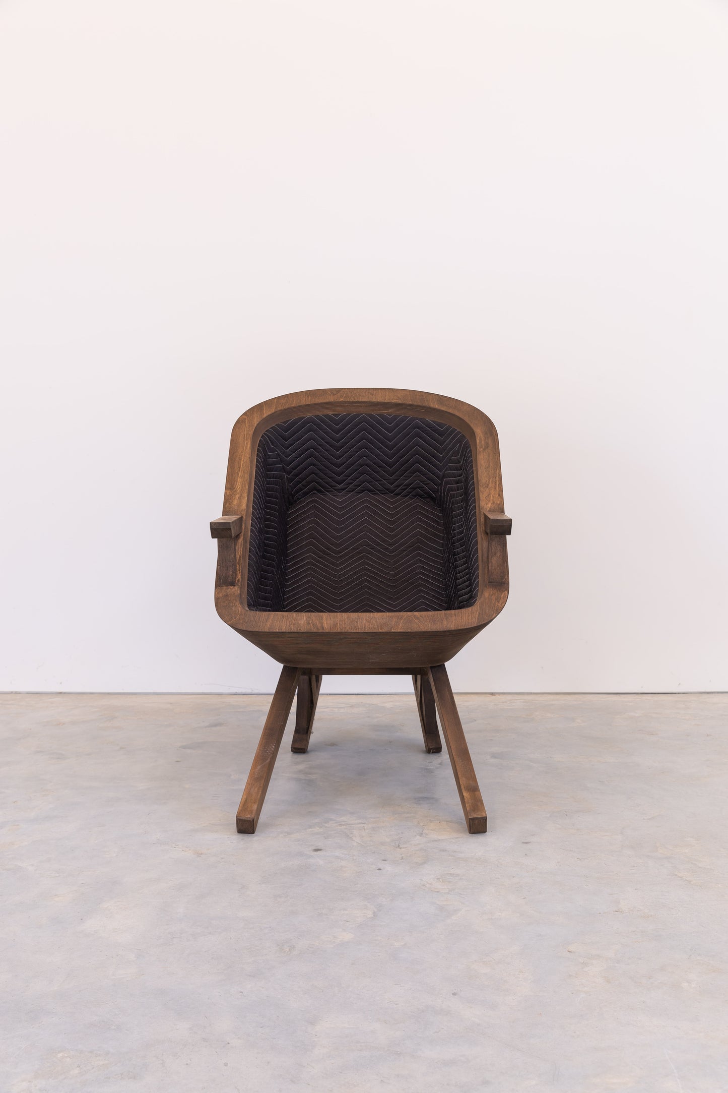 Wheelbarrow Chair